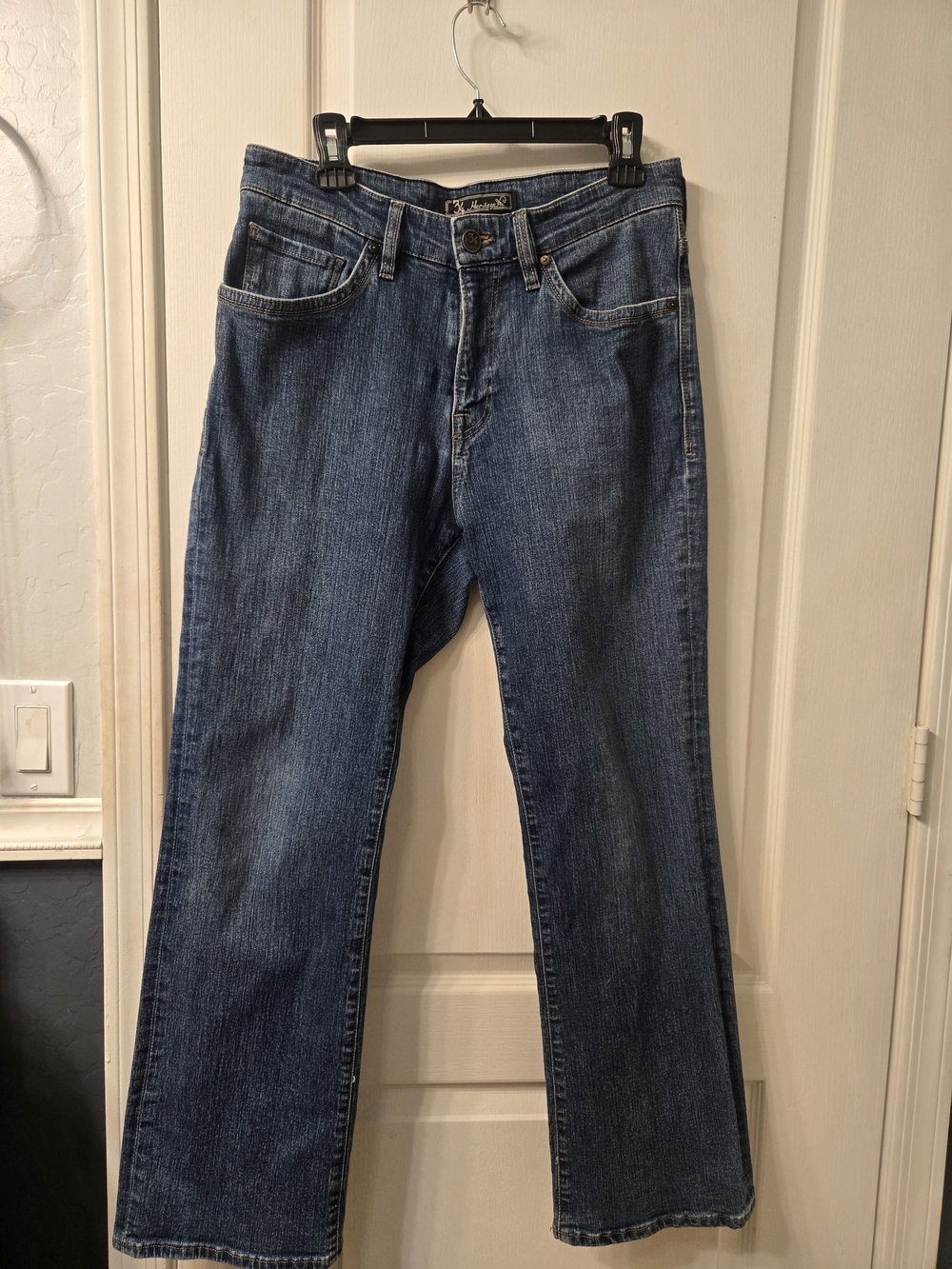 34 Heritage Men's Bootcut Jeans in Indigo Blue